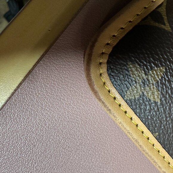 Louis Vuitton Carry-All Pochette Pouch with Dust bag Excellent - Picture 11 of 16